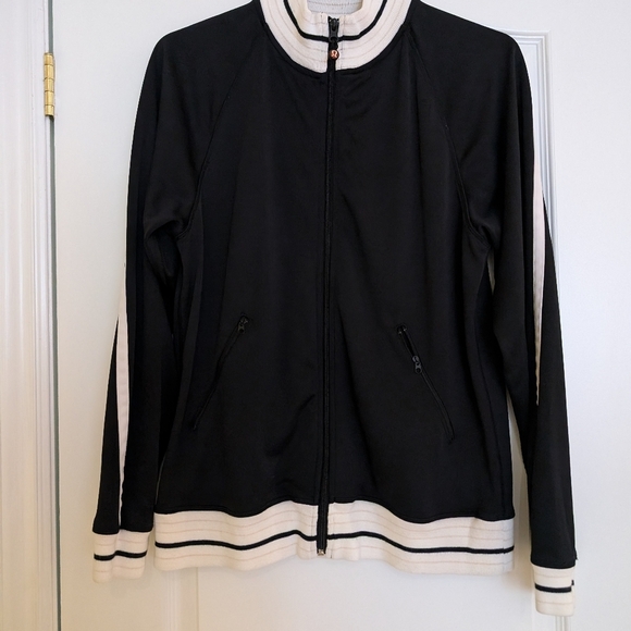 Lululemon Black and White Zip-Up Jacket - Picture 2 of 8